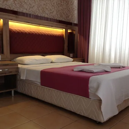 Senam Hotel